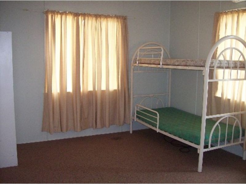 1/3 Holmes Street, Proserpine QLD 4800