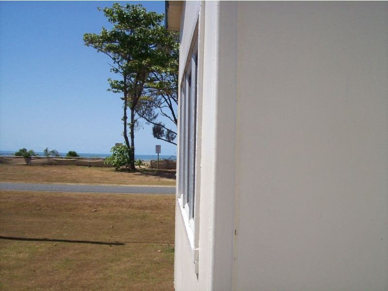 25 Nielsen Parade, Midge Point QLD 4799