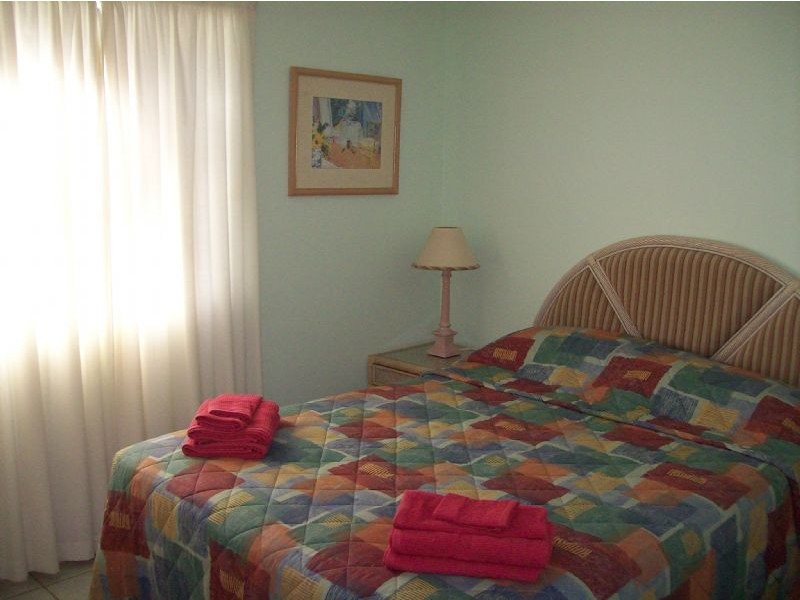 Unit 1414 Cascades Condominium, Laguna Quays QLD 4800