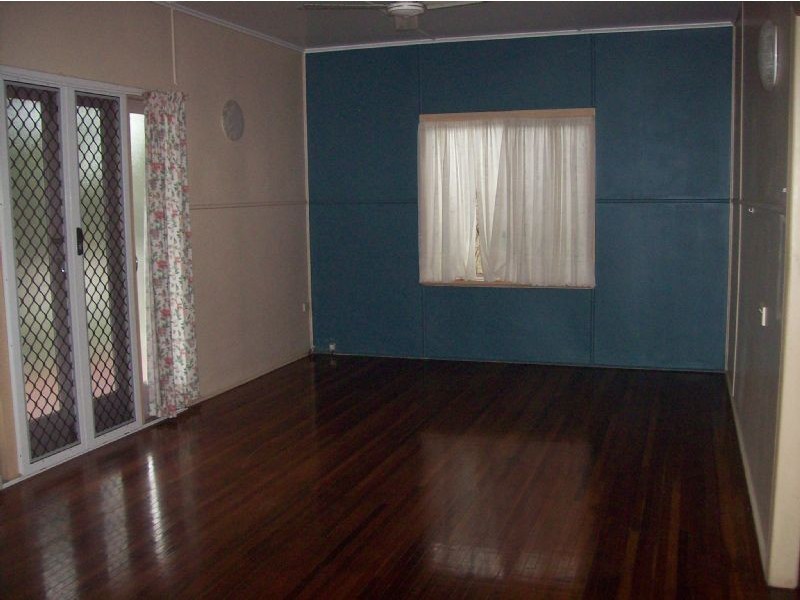 27B Chapman Street, Proserpine QLD 4800