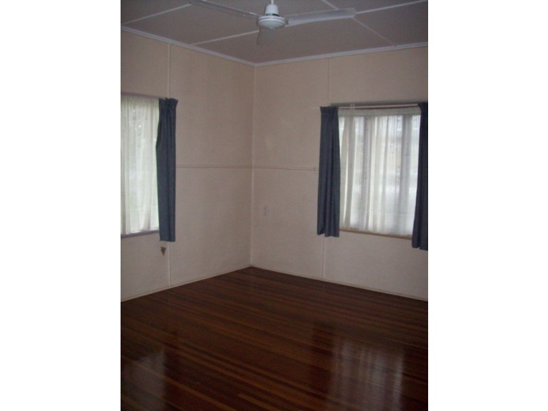 27B Chapman Street, Proserpine QLD 4800
