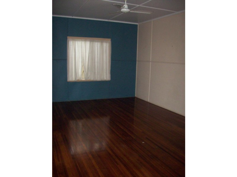 27B Chapman Street, Proserpine QLD 4800