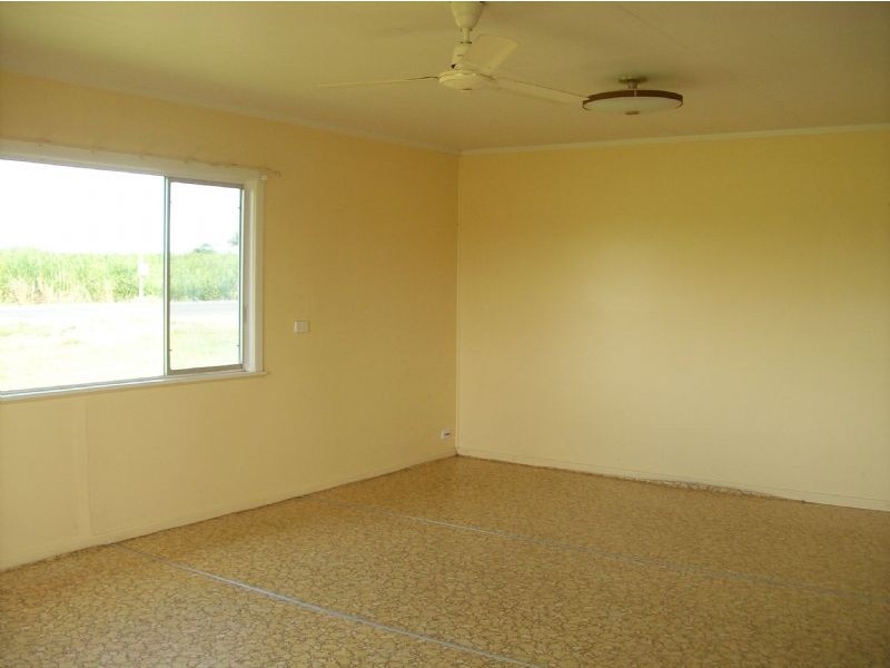 12123 Bruce Highway, Proserpine QLD 4800
