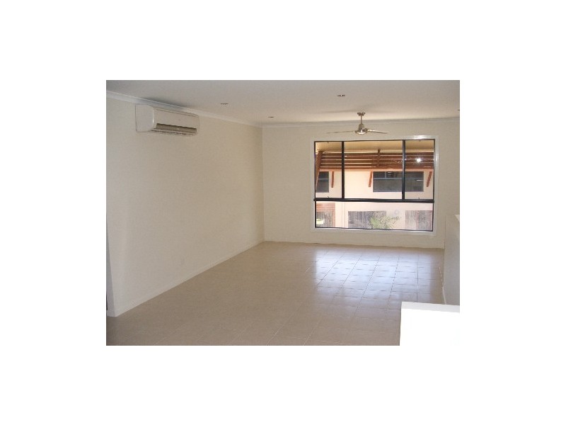 Unit 4/16 Marathon Street, Proserpine QLD 4800