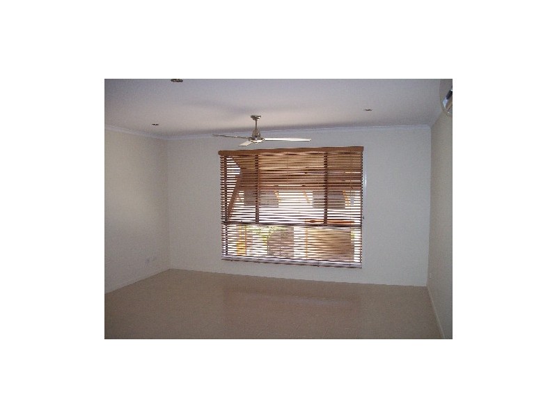 Unit 4/16 Marathon Street, Proserpine QLD 4800