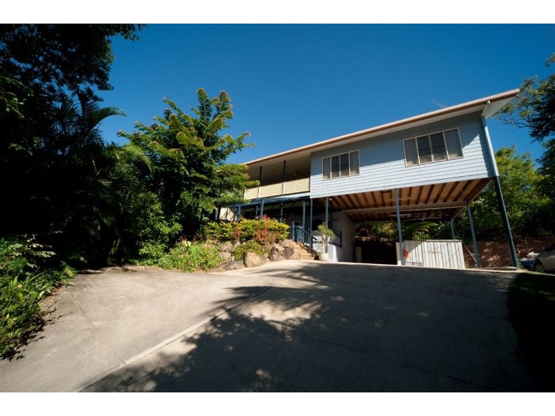 10 Arundel Court, Cannonvale QLD 4802