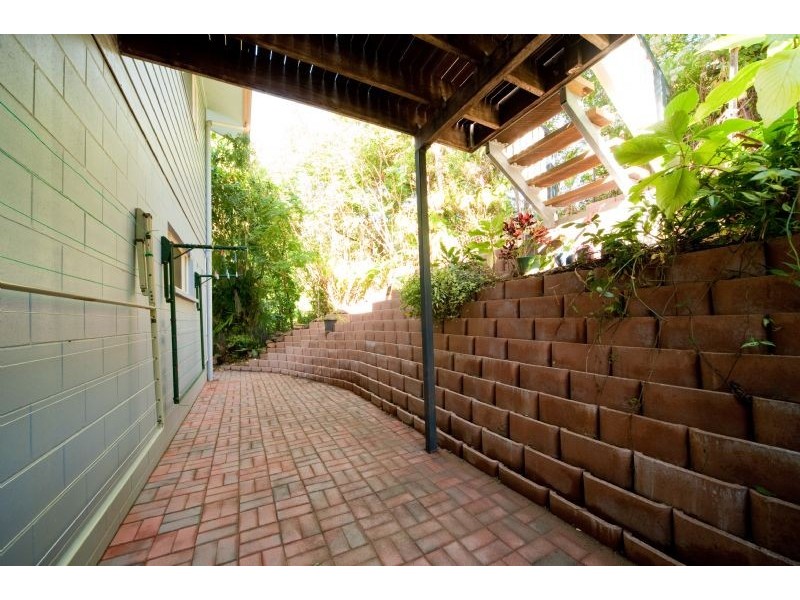 10 Arundel Court, Cannonvale QLD 4802