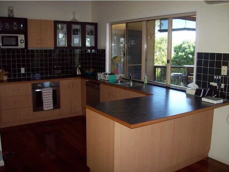 1016 Shute Harbour, Mount Marlow QLD 4800