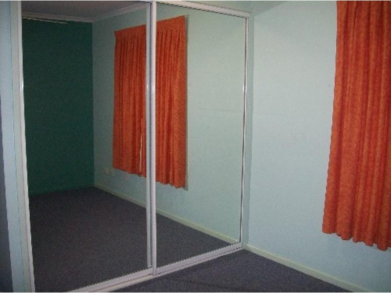 11 Rose Street, Proserpine QLD 4800