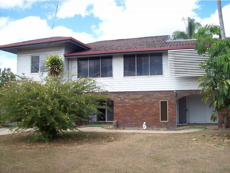 8 Edward Street, Proserpine QLD 4800