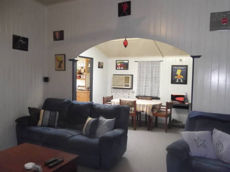 32 Ann Street, Proserpine QLD 4800