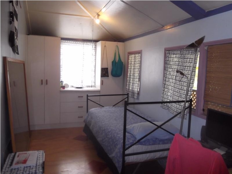 32 Ann Street, Proserpine QLD 4800