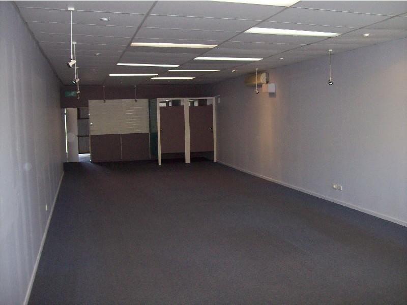 68 Main Street, Proserpine QLD 4800