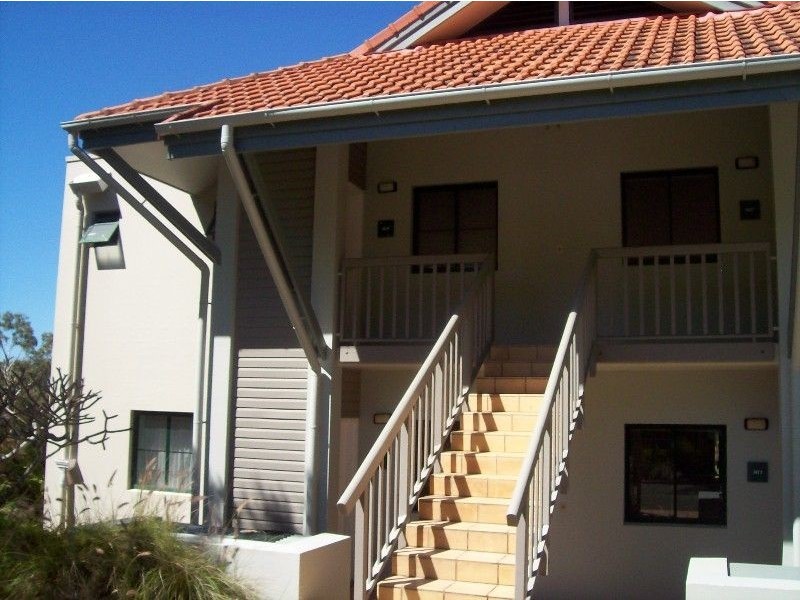 Unit 1428 Cascade Condominums, Laguna Quays QLD 4800