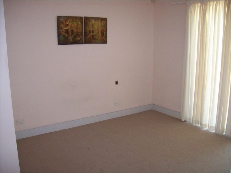 Unit 1428 Cascade Condominums, Laguna Quays QLD 4800