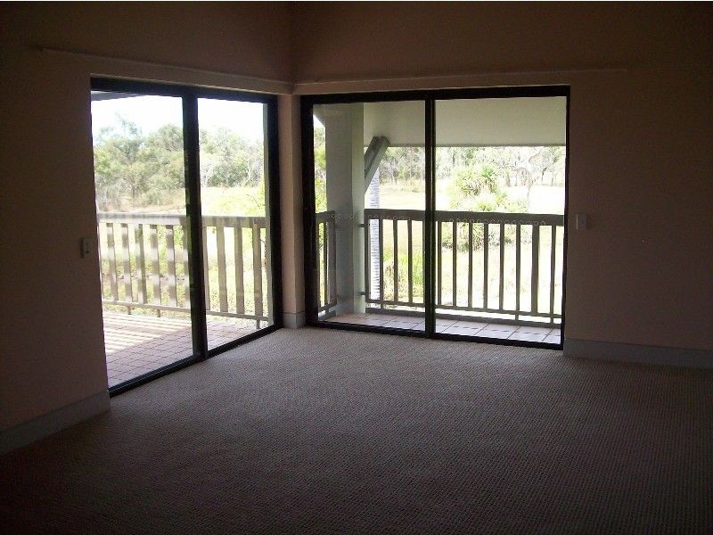 Unit 1428 Cascade Condominums, Laguna Quays QLD 4800