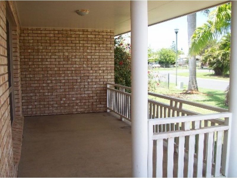 4 Eddie Street, Proserpine QLD 4800