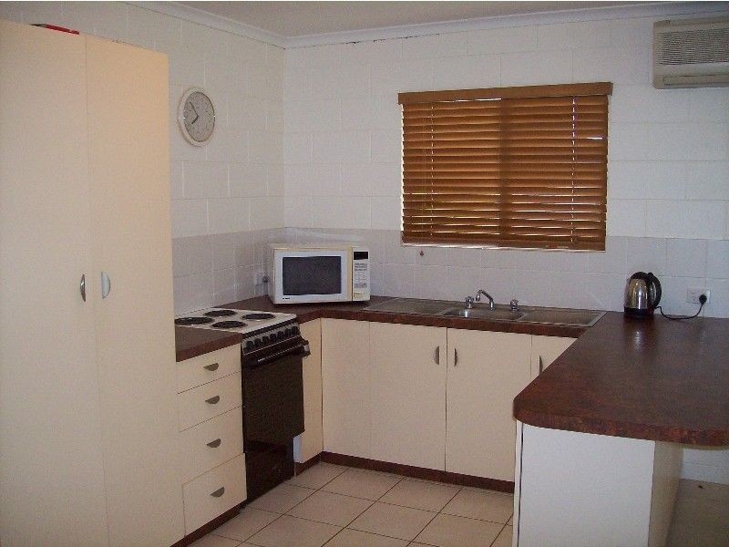 27 Burton Street, Midge Point QLD 4799