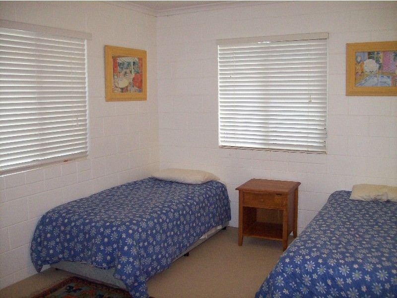 27 Burton Street, Midge Point QLD 4799