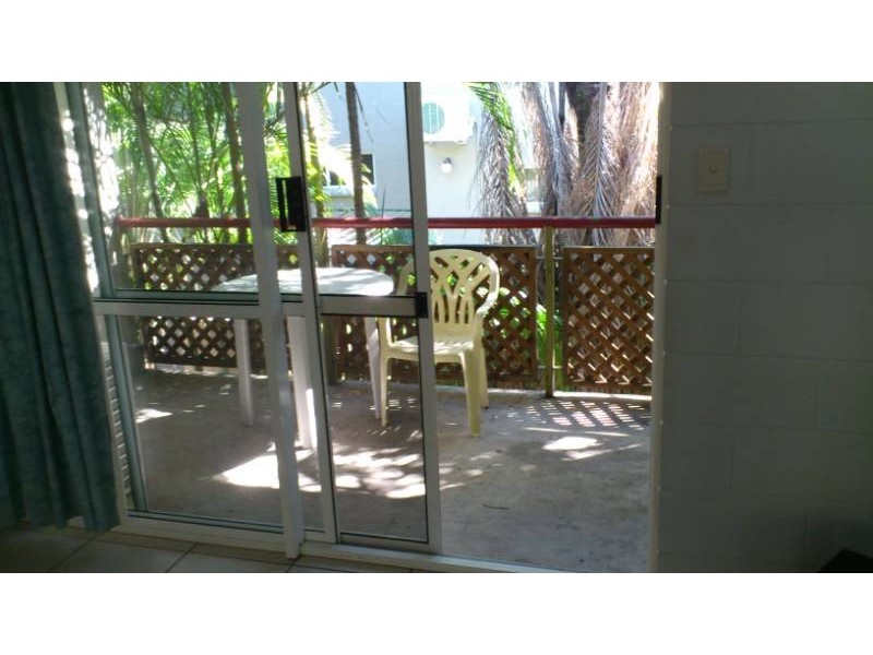 9/14 Island Drive, Cannonvale QLD 4802