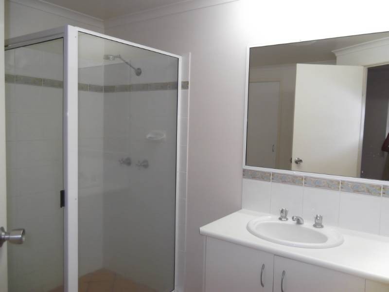 20 Island Drive, Cannonvale QLD 4802
