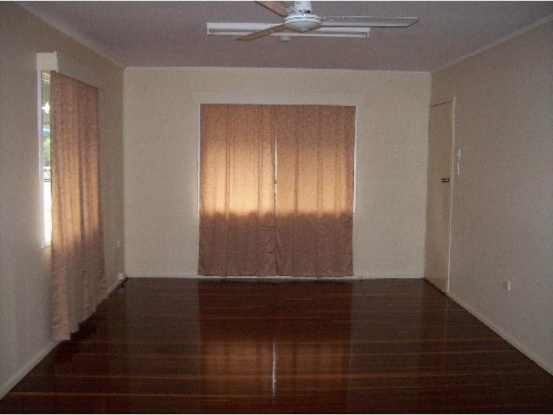 184 Main Street, Proserpine QLD 4800