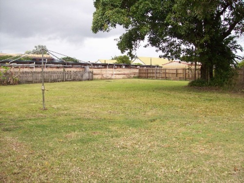 184 Main Street, Proserpine QLD 4800