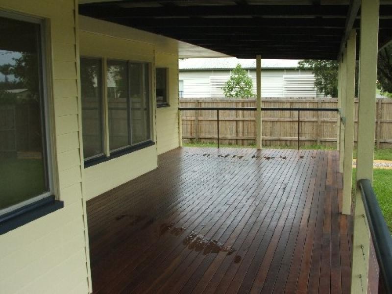 4 Phaff Street, Proserpine QLD 4800