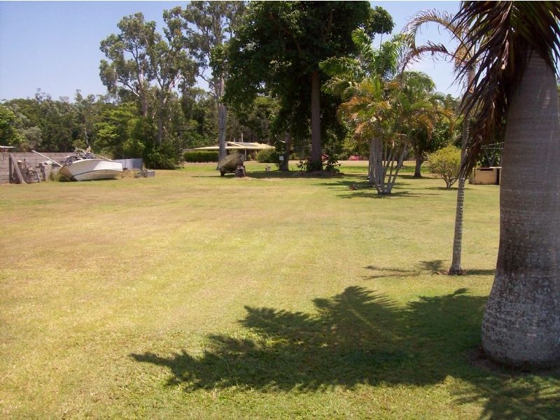 8 McLeod Street, Midge Point QLD 4799