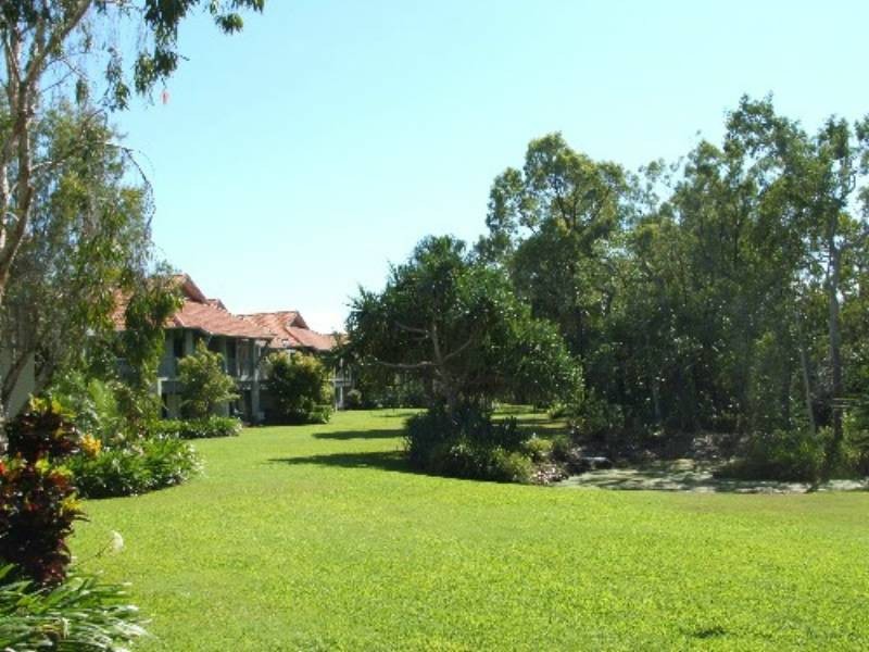 Unit 1440 Cascade Condominiums, Laguna Quays QLD 4800