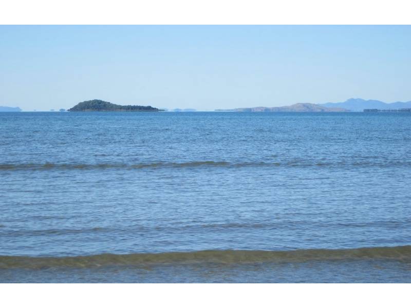 Unit 1447 Cascade Condominiums, Laguna Quays QLD 4800