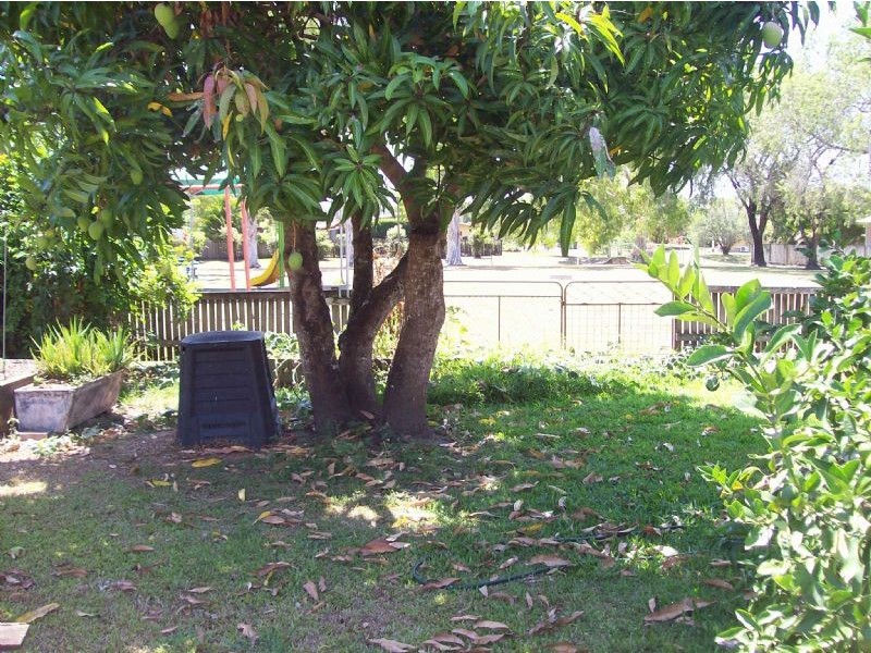 17 Fuller Street, Proserpine QLD 4800