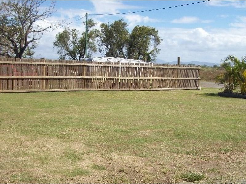 1/13 Dudley Road, Proserpine QLD 4800