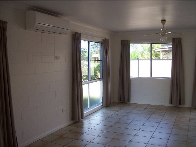 2 Rose Street, Proserpine QLD 4800