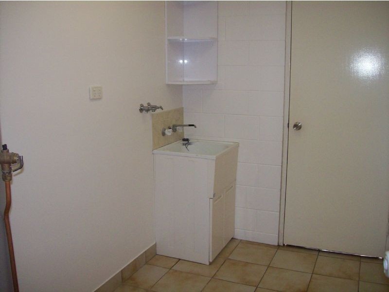 2 Rose Street, Proserpine QLD 4800