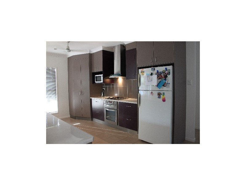 6 Melaleuca Drive, Mount Julian QLD 4800