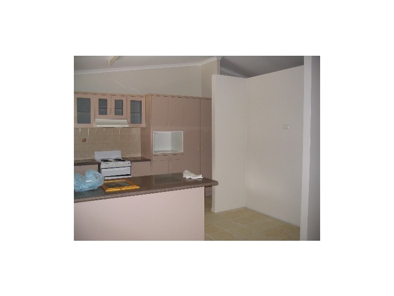 17 Carnation Street, Proserpine QLD 4800