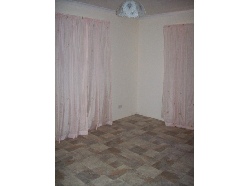 11 Spalla Drive, Proserpine QLD 4800