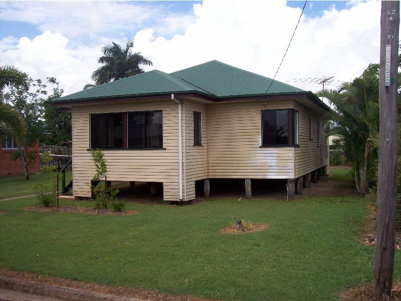 13 Elizabeth Street, Proserpine QLD 4800