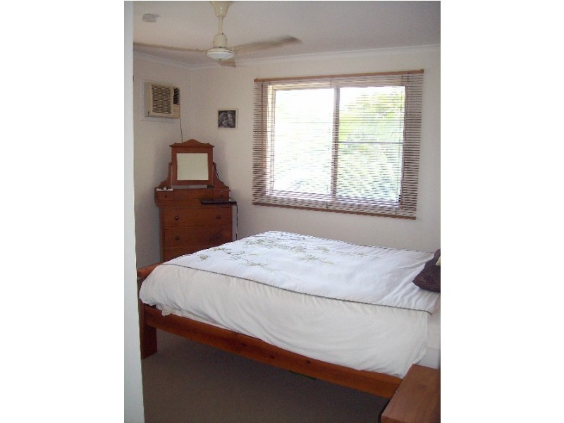 51 Manooka Drive, Cannonvale QLD 4802