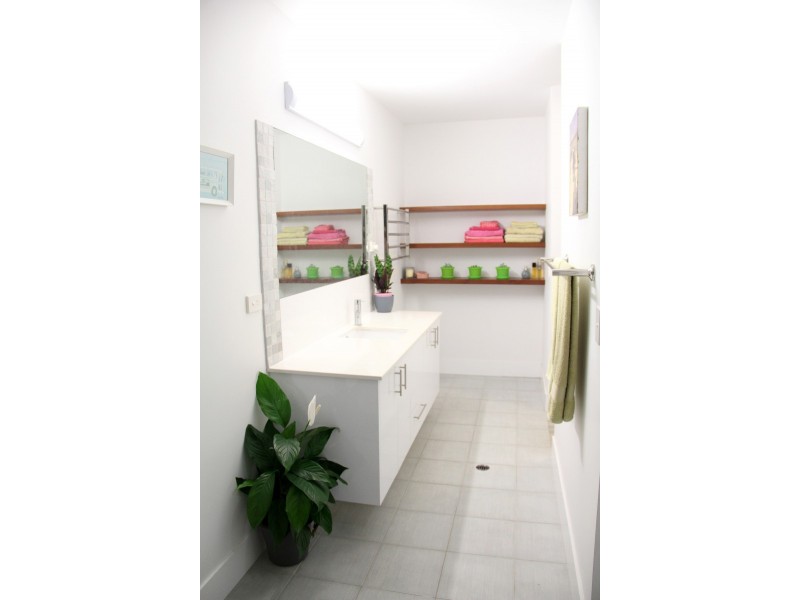 22 Telford Street, Proserpine QLD 4800