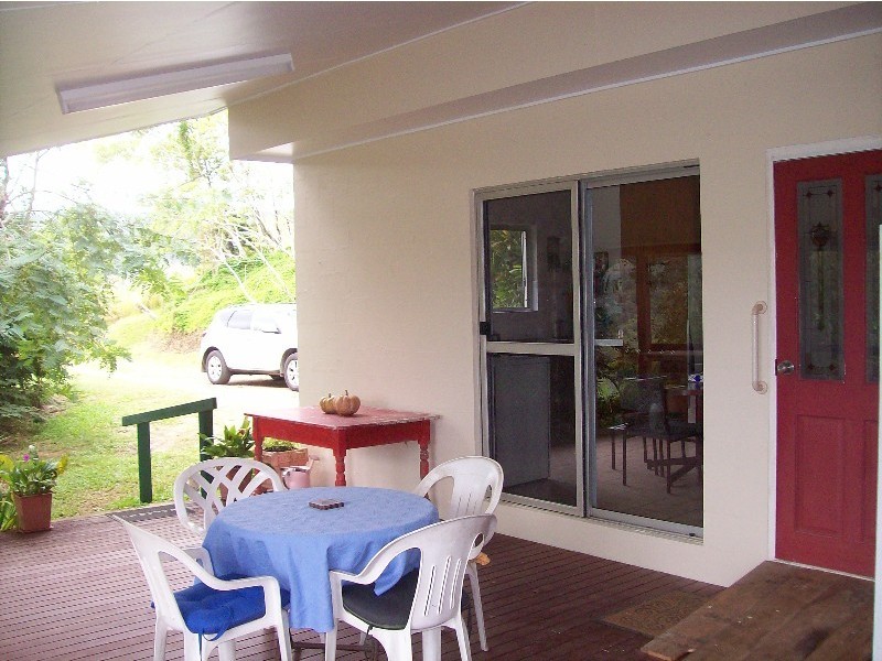 26 Forestry Road, Brandy Creek QLD 4800