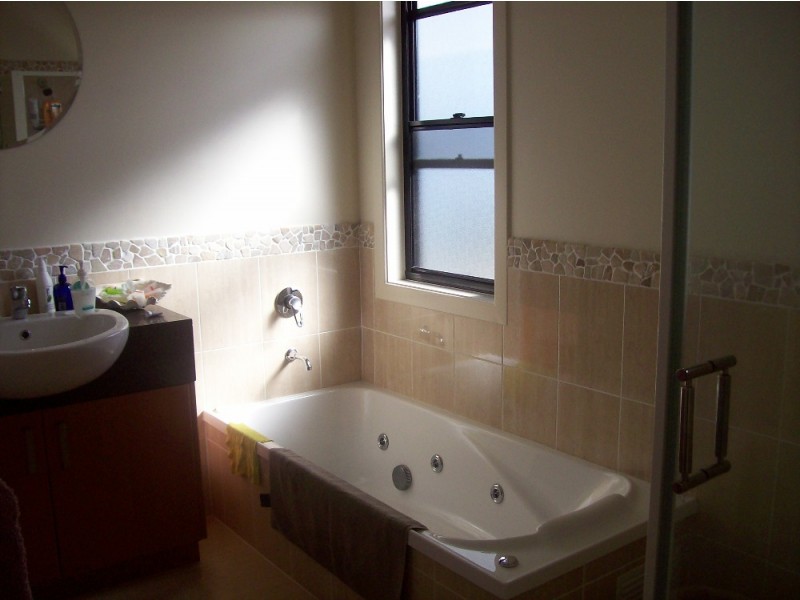 33/25 The Grove, Abell Road, Cannonvale QLD 4802