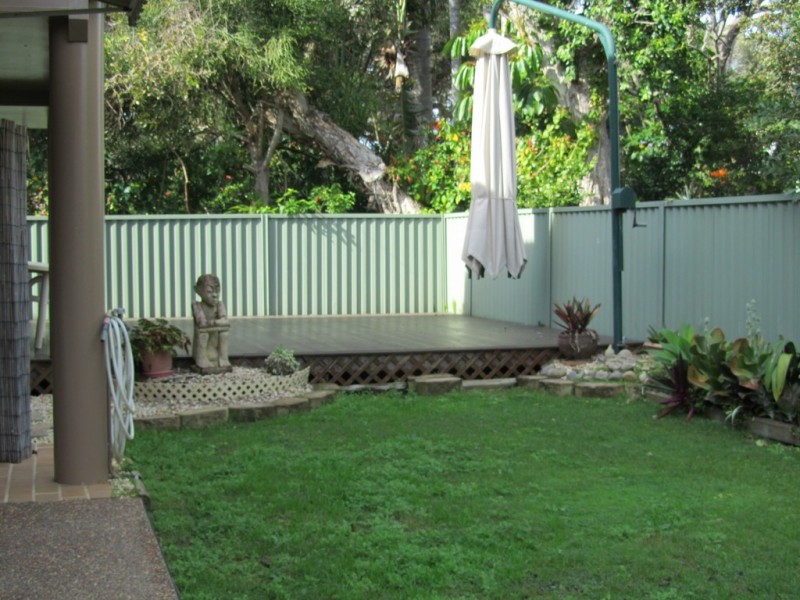 8 Hutcheson St, Hat Head NSW 2440