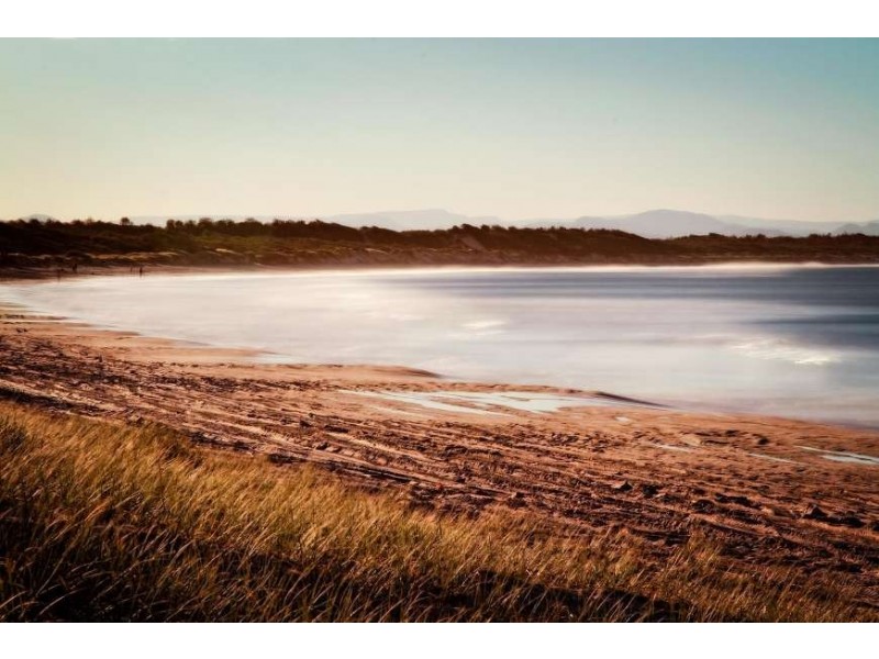 8 Hutcheson St, Hat Head NSW 2440