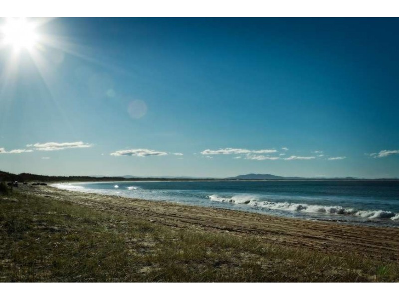 8 Hutcheson St, Hat Head NSW 2440