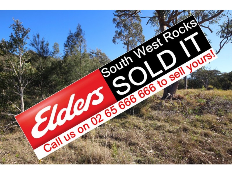 32 Marlin Cct, Hat Head NSW 2440