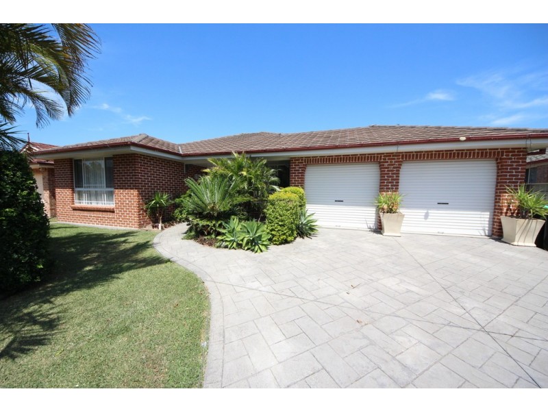 17 Athol Elliott Pl, South West Rocks NSW 2431