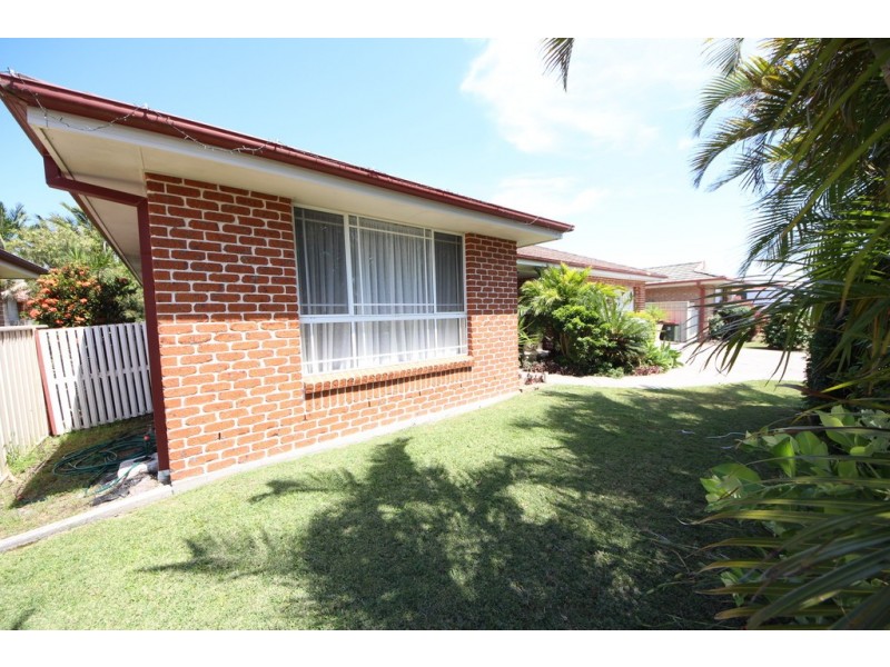 17 Athol Elliott Pl, South West Rocks NSW 2431