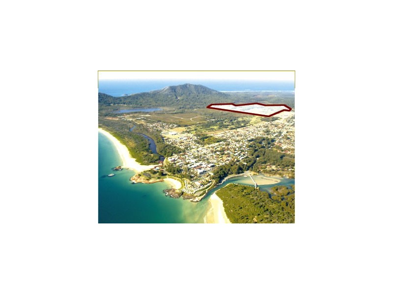 13 Rosedale Ave, South West Rocks NSW 2431